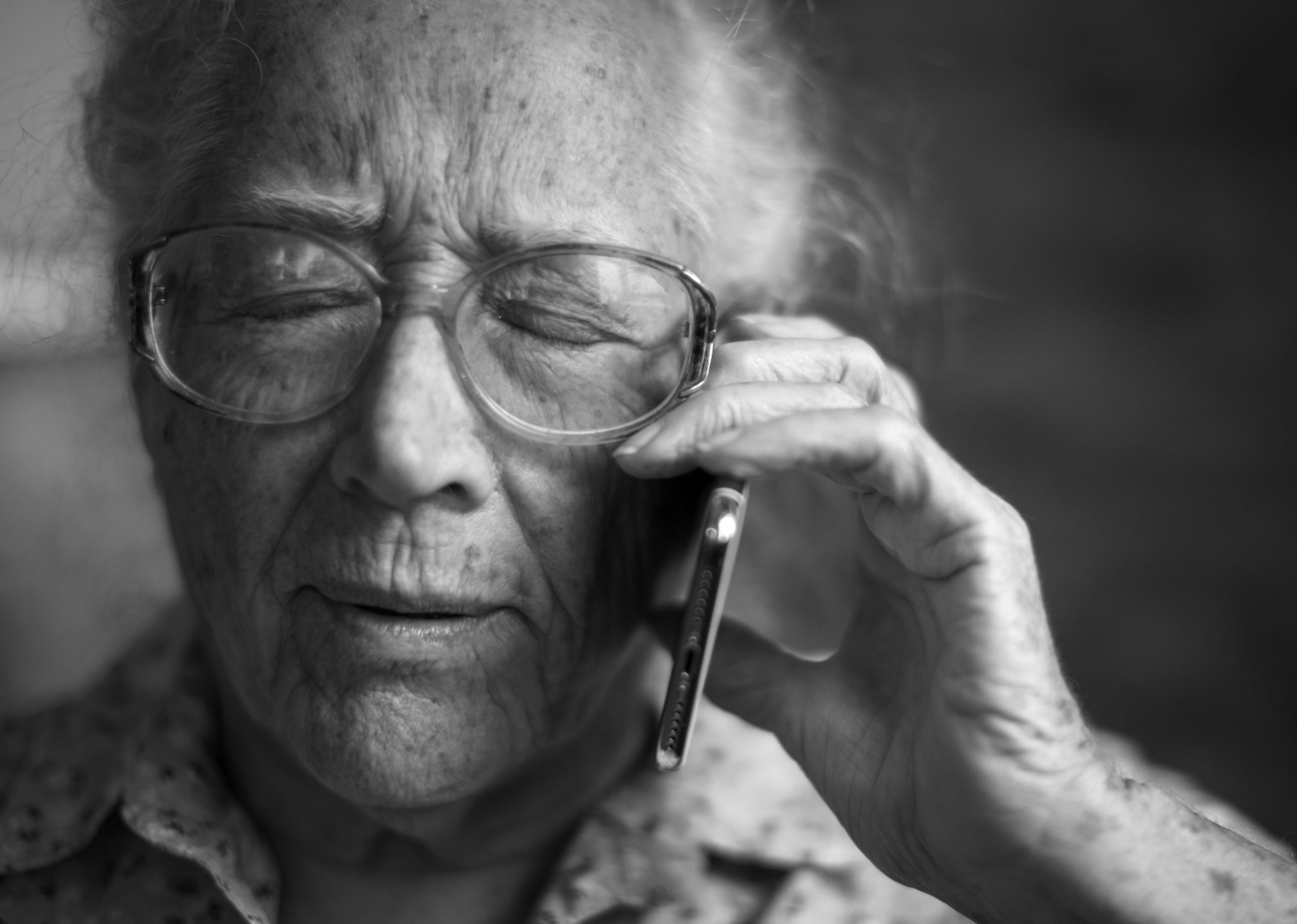 10 mejores aplicaciones para personas mayores que viven solas
