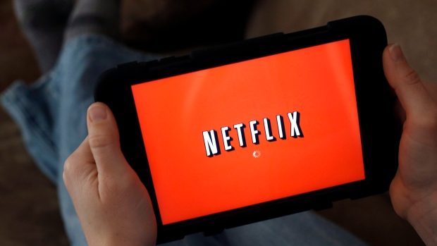 Eliminar programas de Continuar mirando en la aplicación Netflix (Android | iOS)
