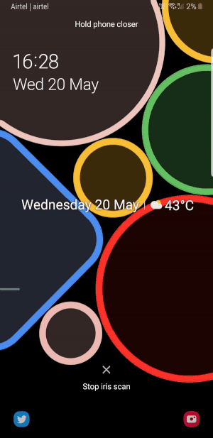 srolling on lockscreen for multiple widgets 